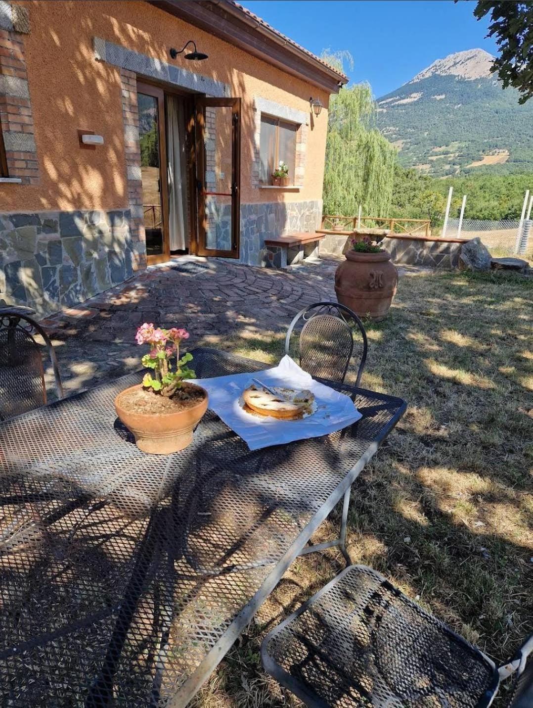 Il Castelluccio Lägenhet Viggiano Exteriör bild